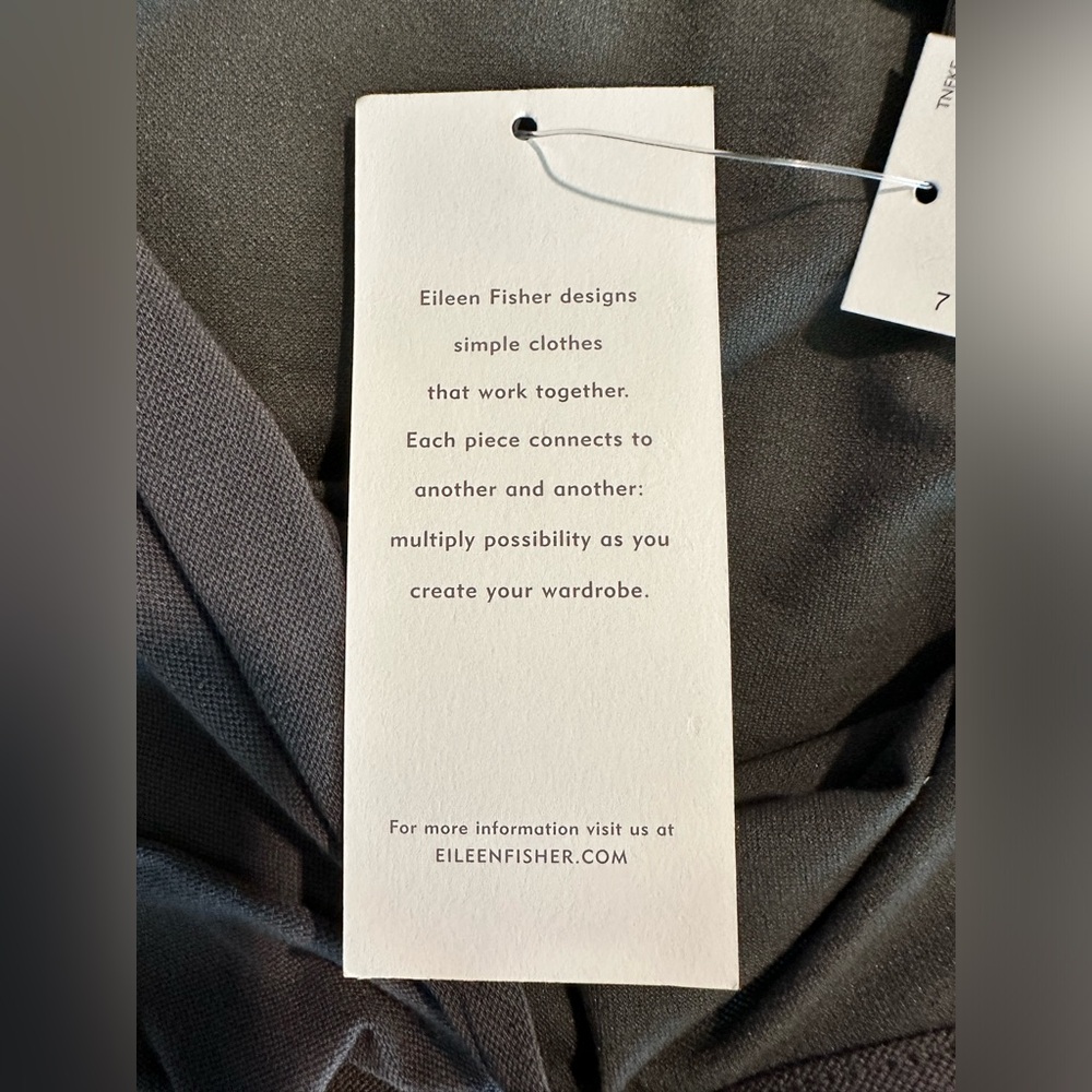 Eileen Fisher Scoop Neck Long Tank lightweight Washable Stretch Crepe size Large - Picture 11 of 11